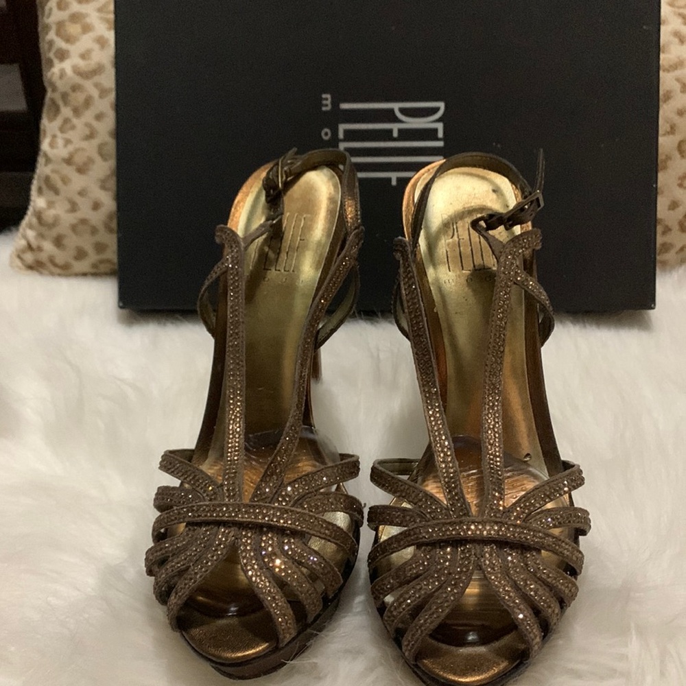 Pelle shoes